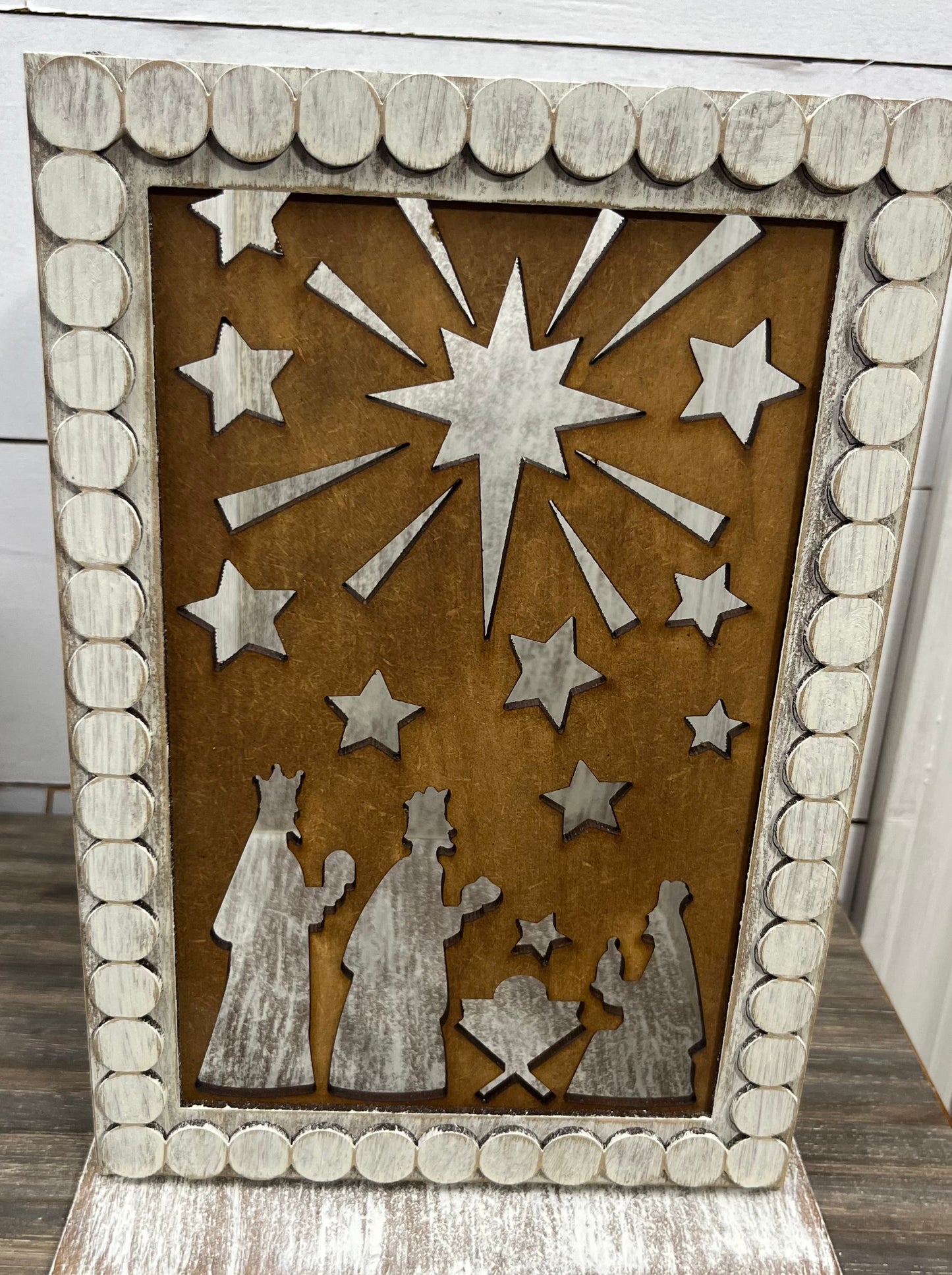 INTERCHANGEABLE LANTERN W/ INSERTS