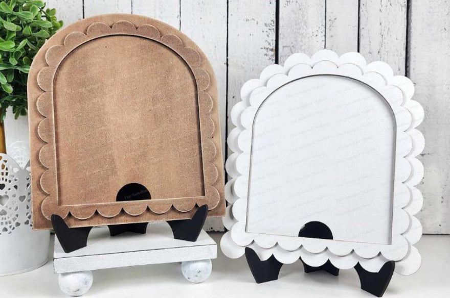 ARCHED SIGN FRAMES AND INSERTS INTERCHANGEABLE