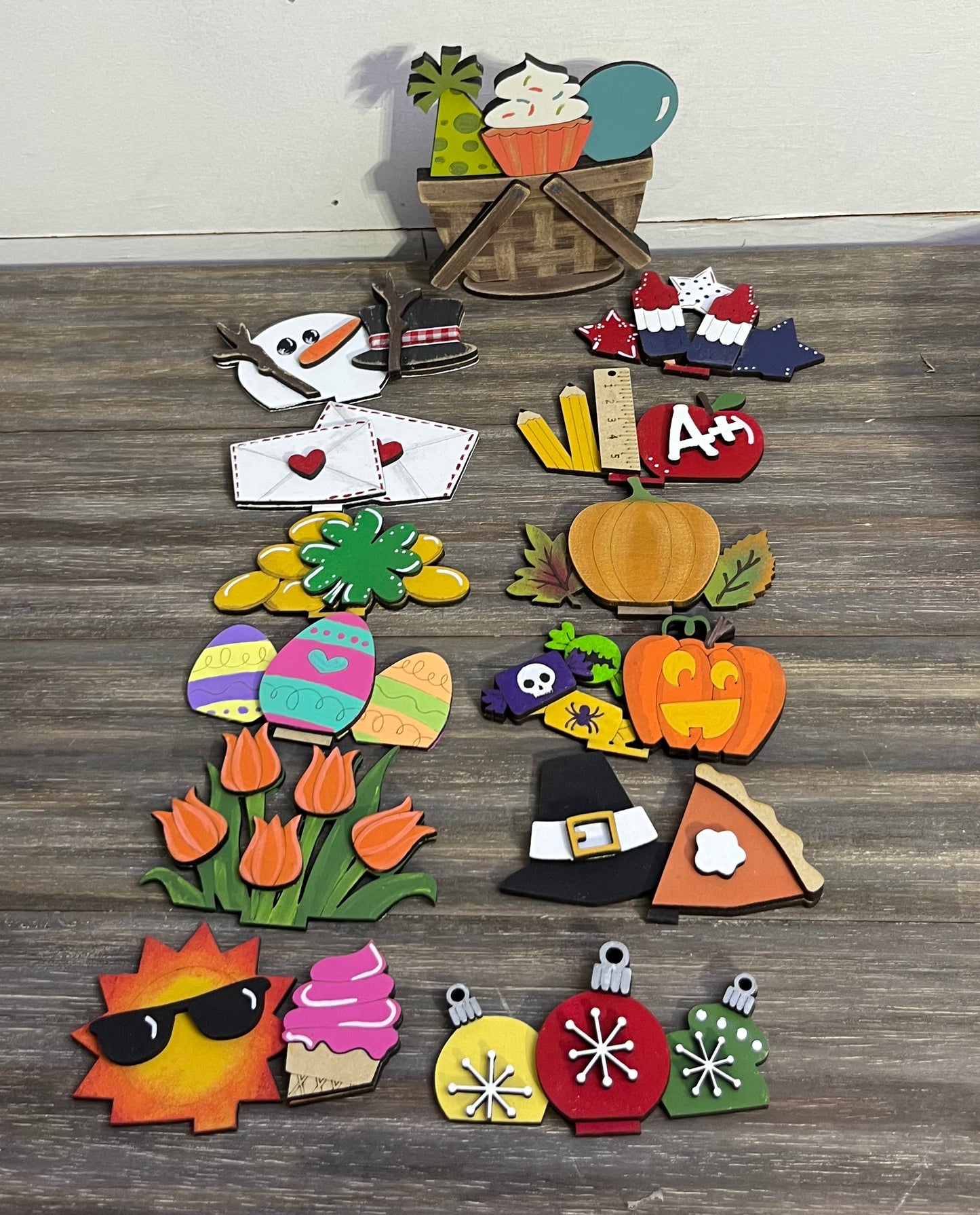 Inserts for mini Apple Basket, Bushel Basket, Crate, Wagon, House,Witch Cauldron