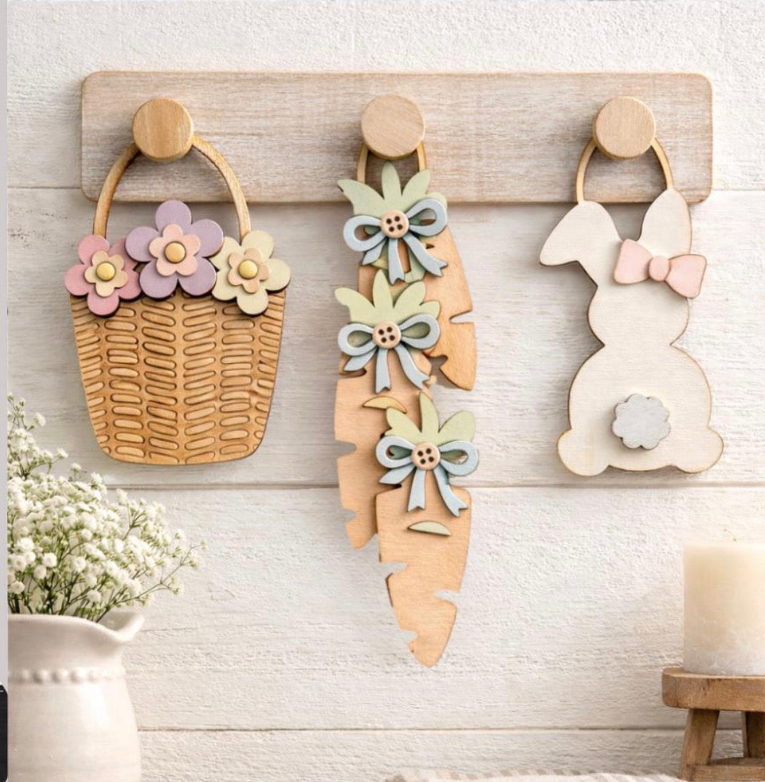 PEG WALL DECOR