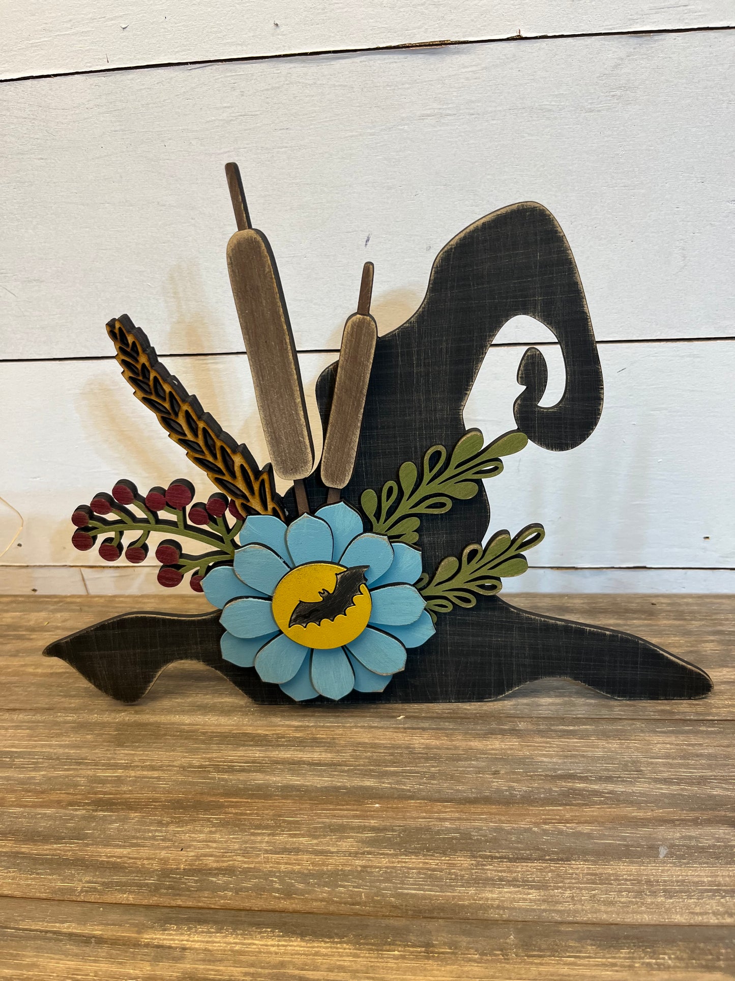 FLORAL WITCHES HAT