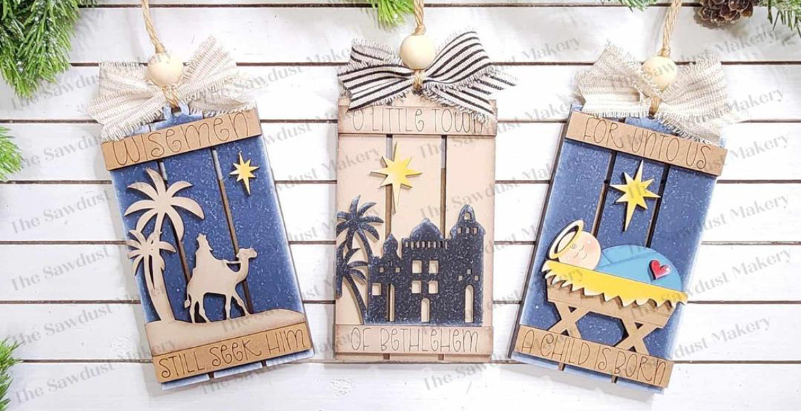 PALLET ORNAMENTS