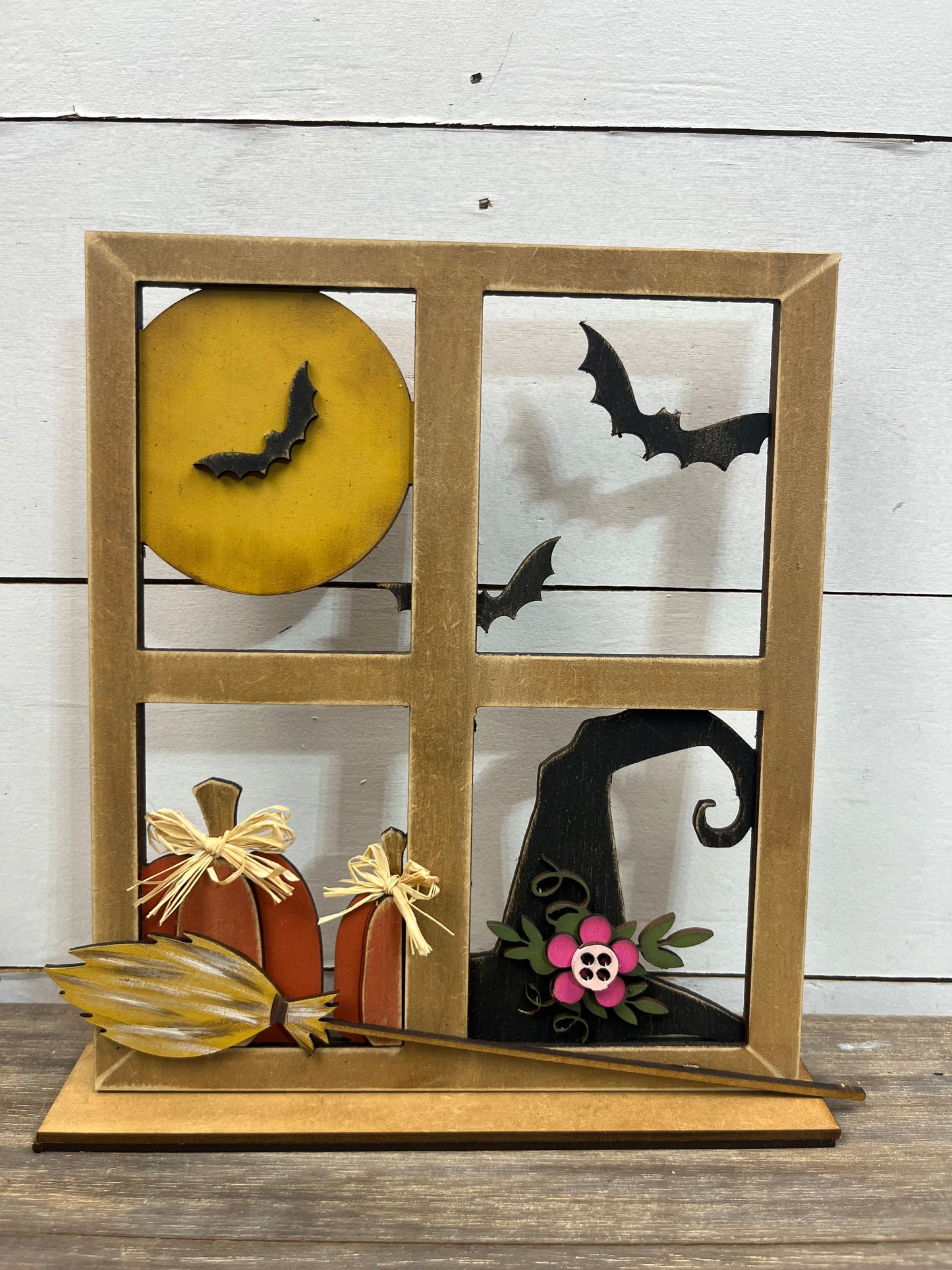 HALLOWEEN WINDOW