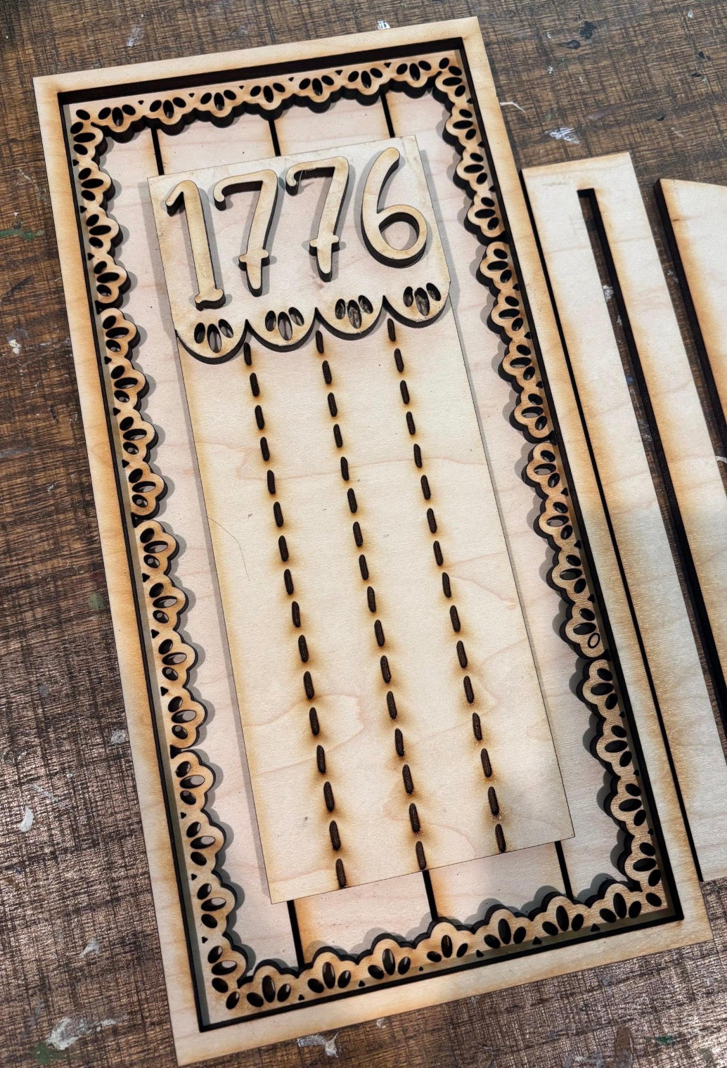 LACE FRAME