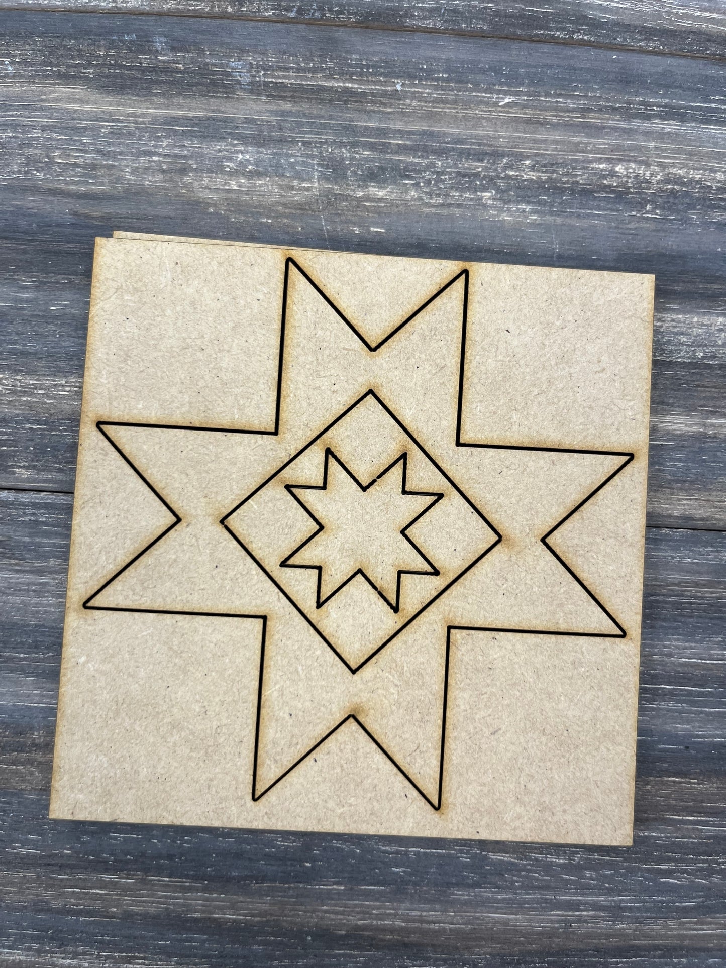 BARN W/ INTERCHANGEABLE QUILTS