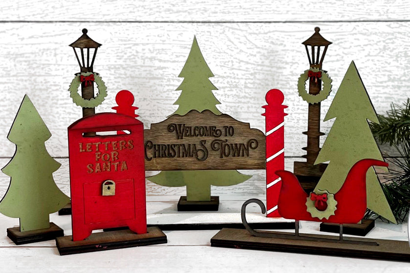 CHRISTMAS VILLAGE