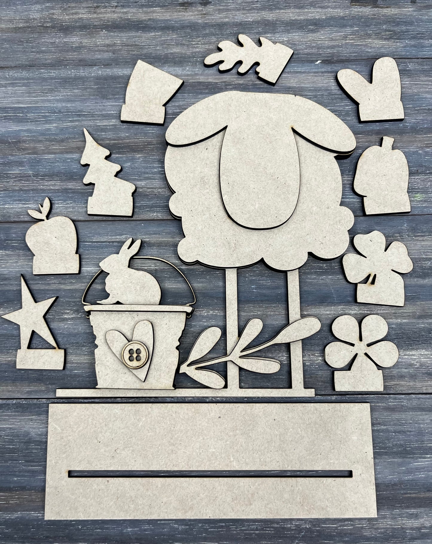 PRIMITIVE SHEEP AND BUCKET W/ 10 INTERCHANGEABLE