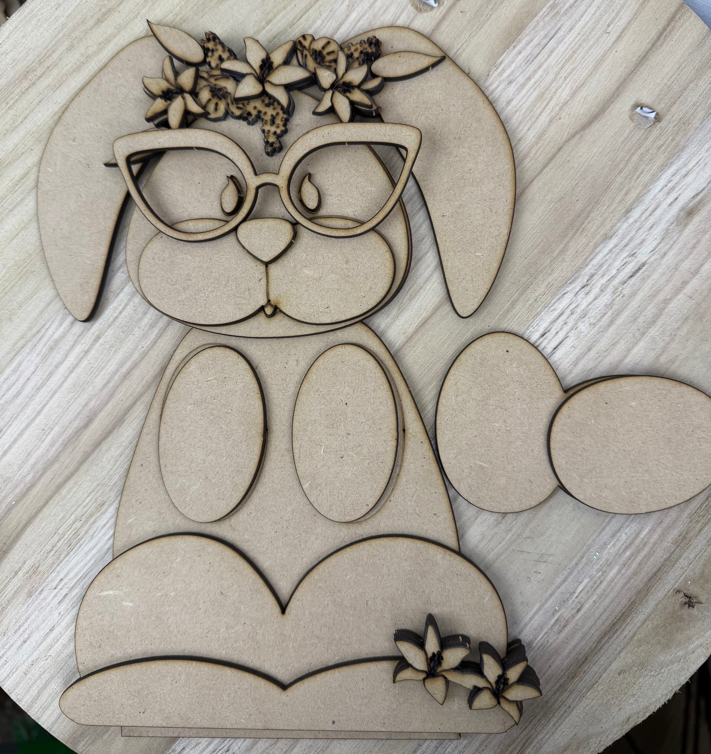SPRING BUNNY WITH GLASSES