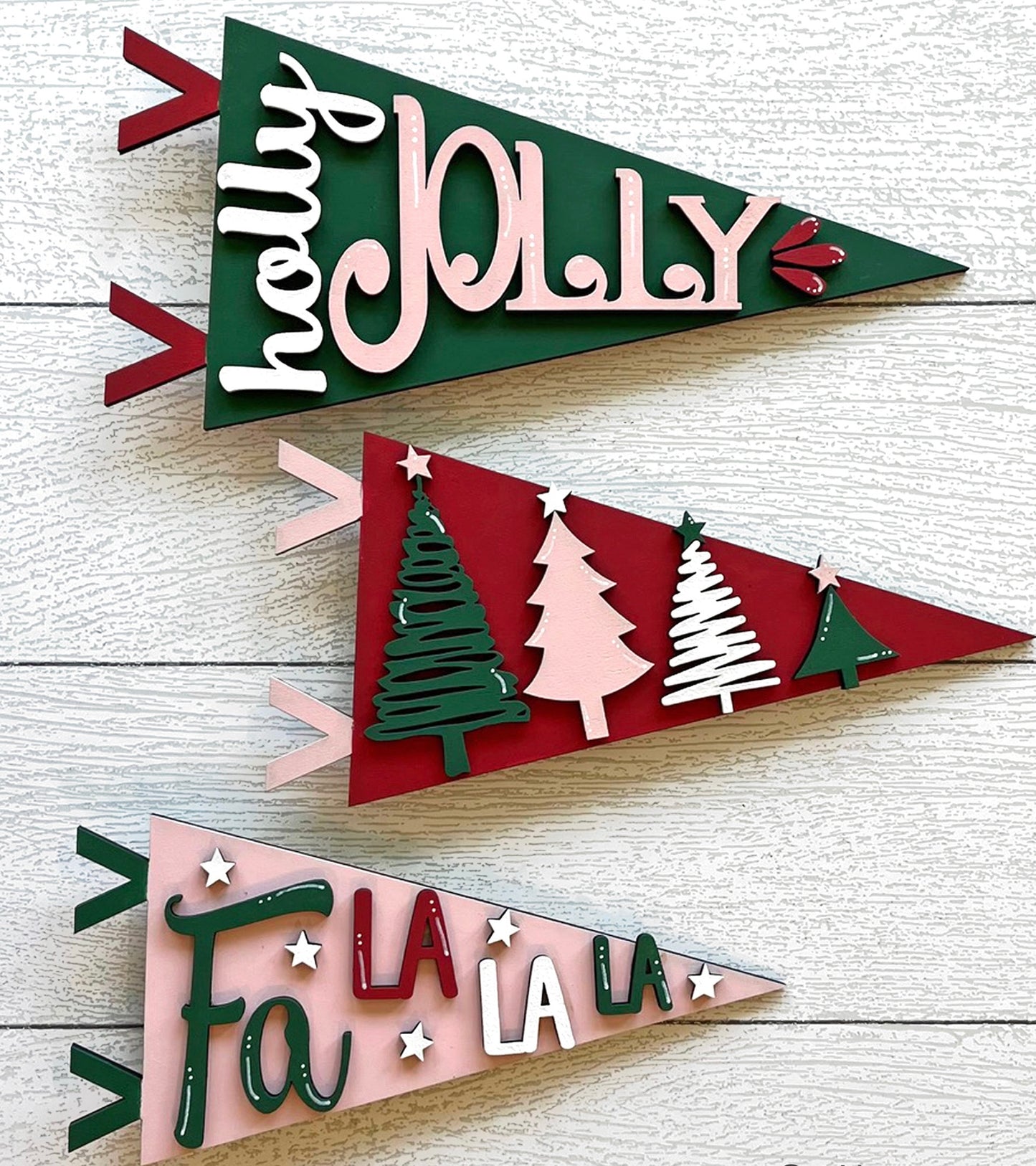 INTERCHANGEABLE PENNANTS