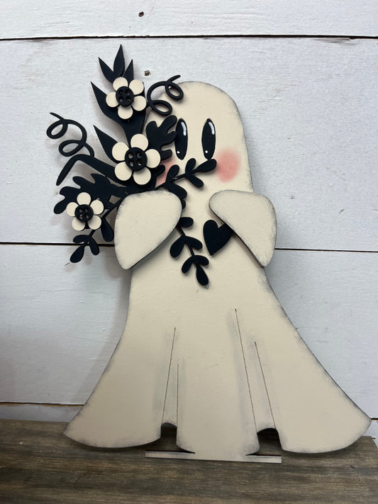 SINGLE GHOST W/FLOWERS