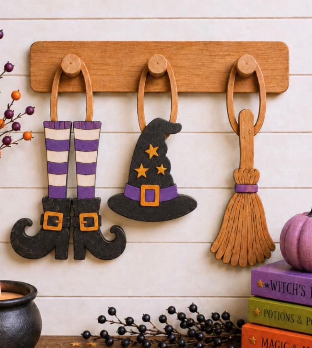 PEG WALL DECOR