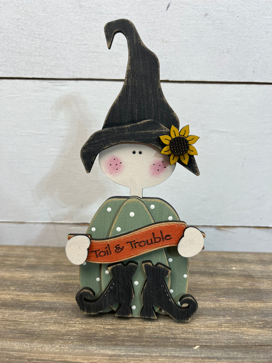 PUMPKIN WITCH SHELF SITTER