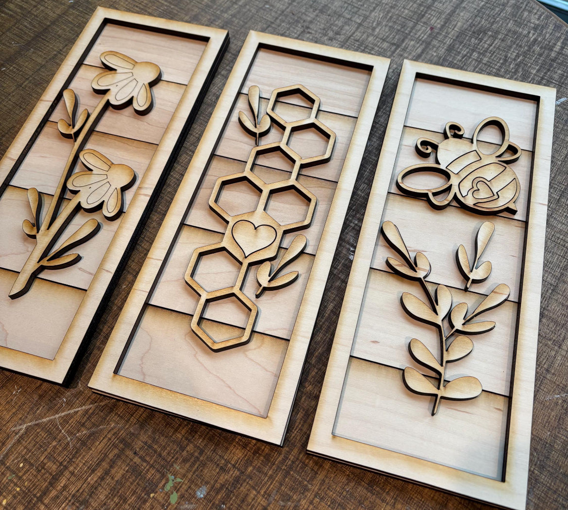 TRIO SHIPLAP SIGNS