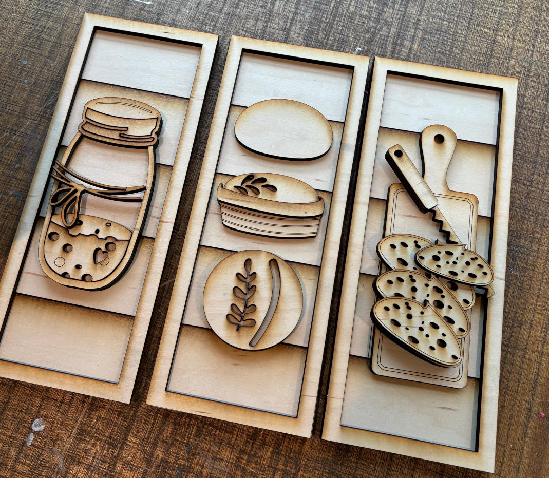 TRIO SHIPLAP SIGNS