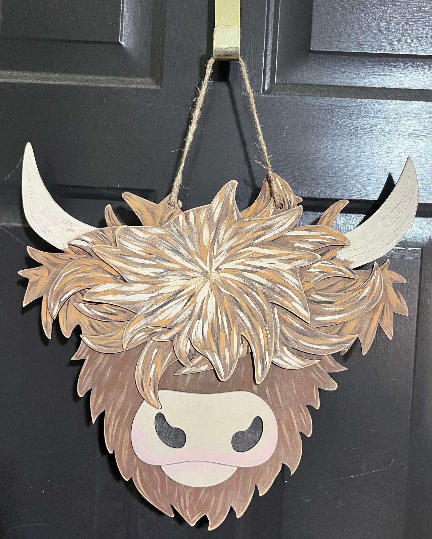 INTERCHANGEABLE HIGHLAND COW DOOR HANGER AND INSERTS