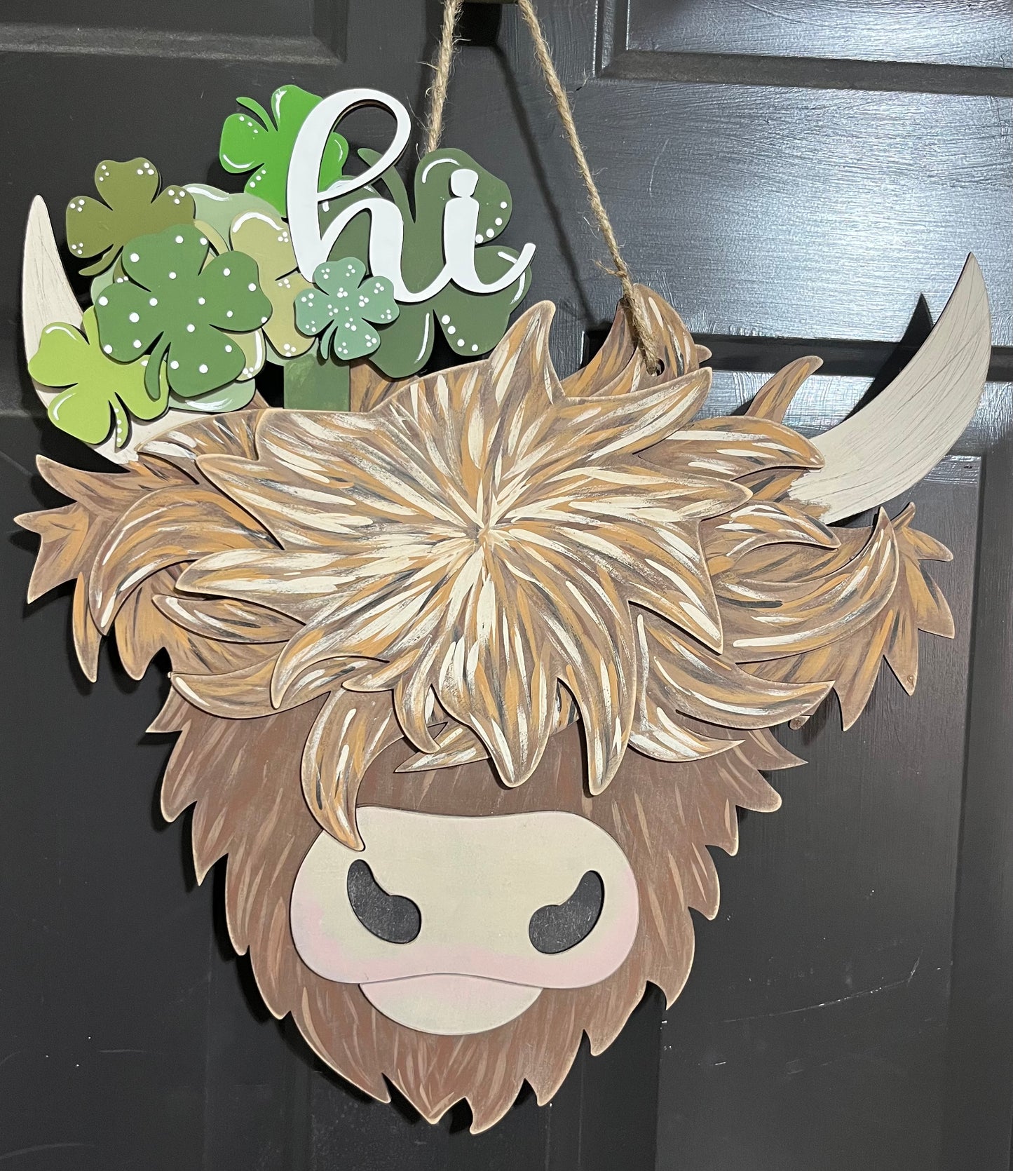 INTERCHANGEABLE HIGHLAND COW DOOR HANGER AND INSERTS