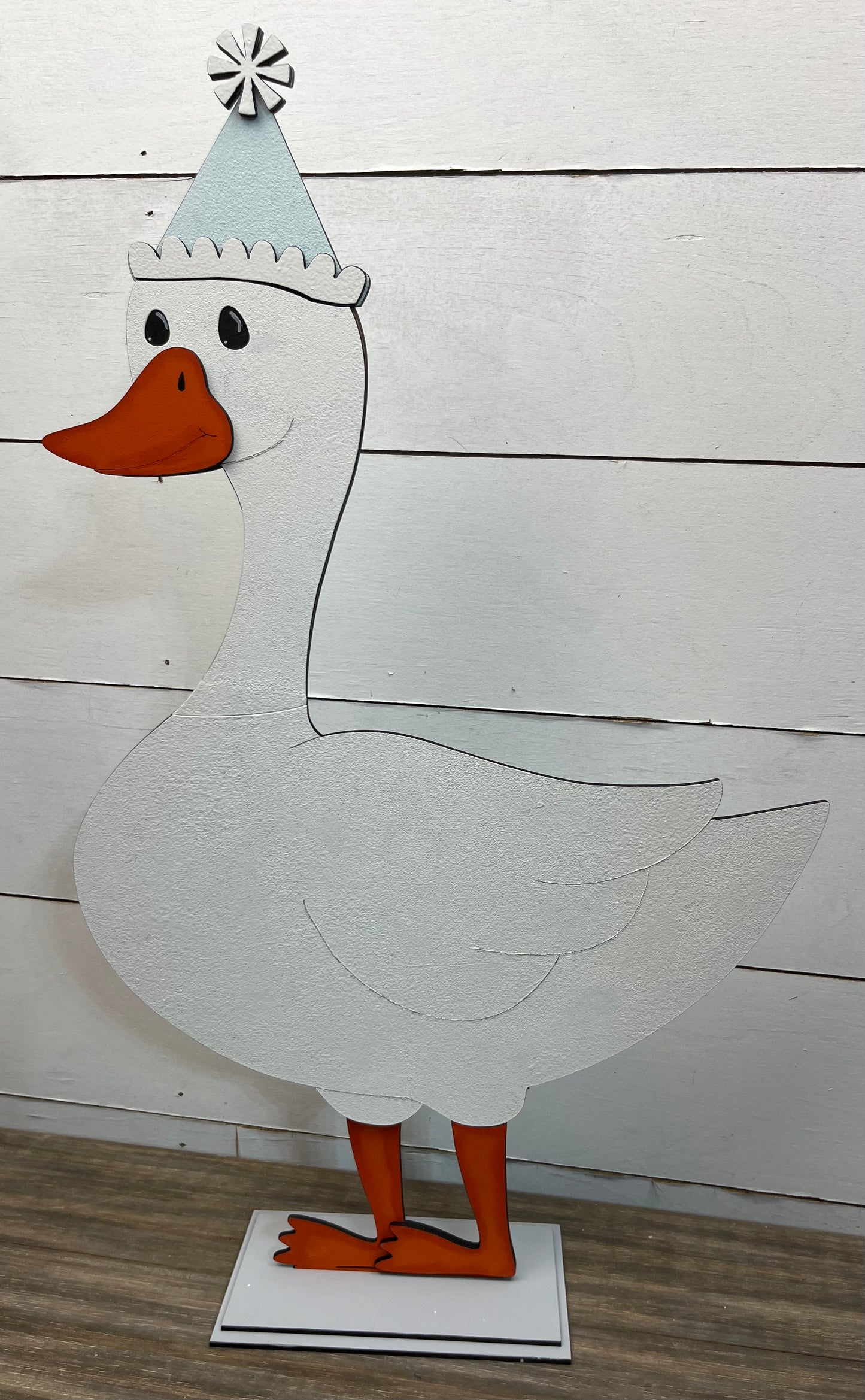 STANDING GOOSE