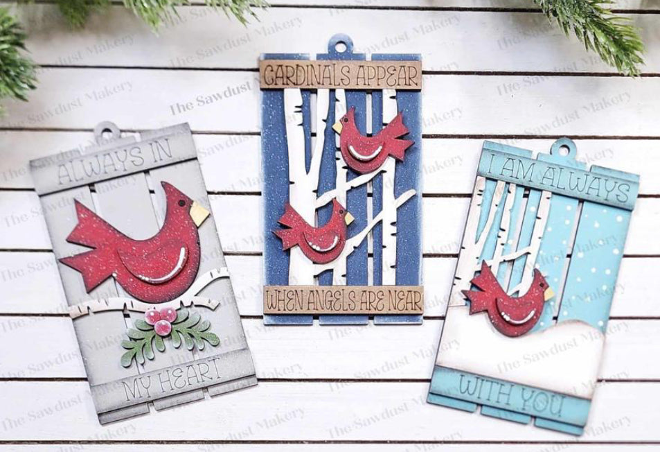 PALLET ORNAMENTS