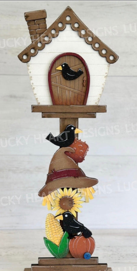 INTERCHANGEABLE BIRDHOUSE