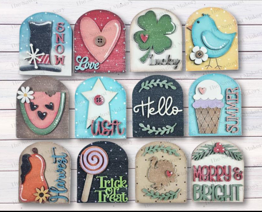 ARCHED SIGN FRAMES AND INSERTS INTERCHANGEABLE