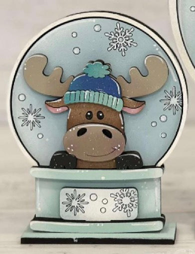 SNOW GLOBE  BUBBLEGUM MACHINE AND HOME SIGN