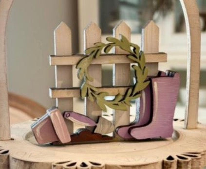 CAKE STAND W/ INSERTS
