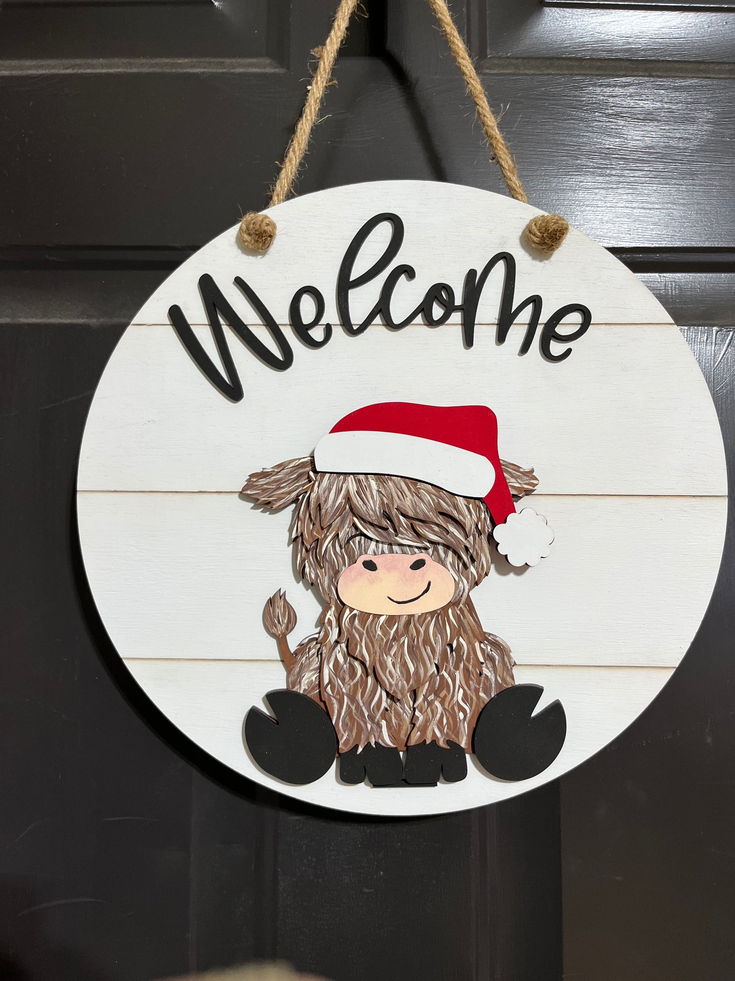 Highland Cow Welcome Door Hanger w/ Interchangeable Hats
