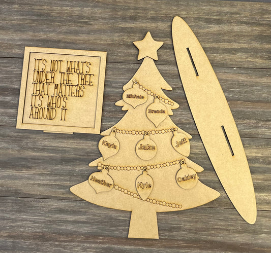 Personalized Family Christmas Tree