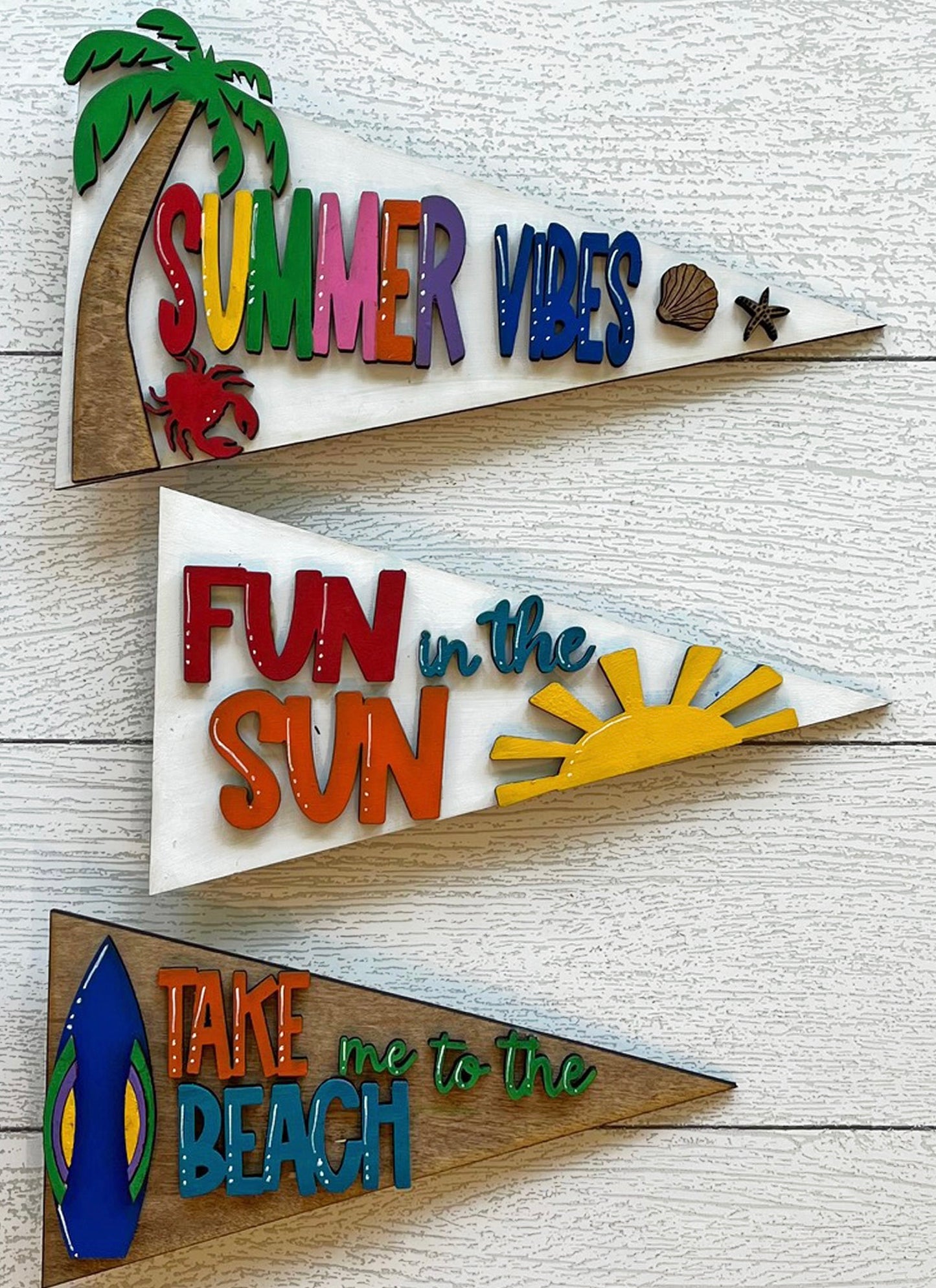 INTERCHANGEABLE PENNANTS